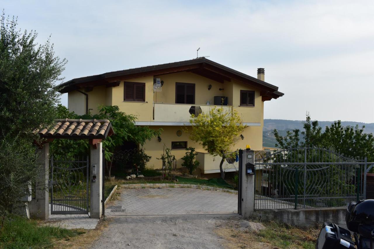 La Villa In Campagna チッタ・サンタンジェロ エクステリア 写真